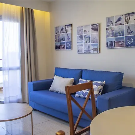 Caleta Del Mar מלון 3*